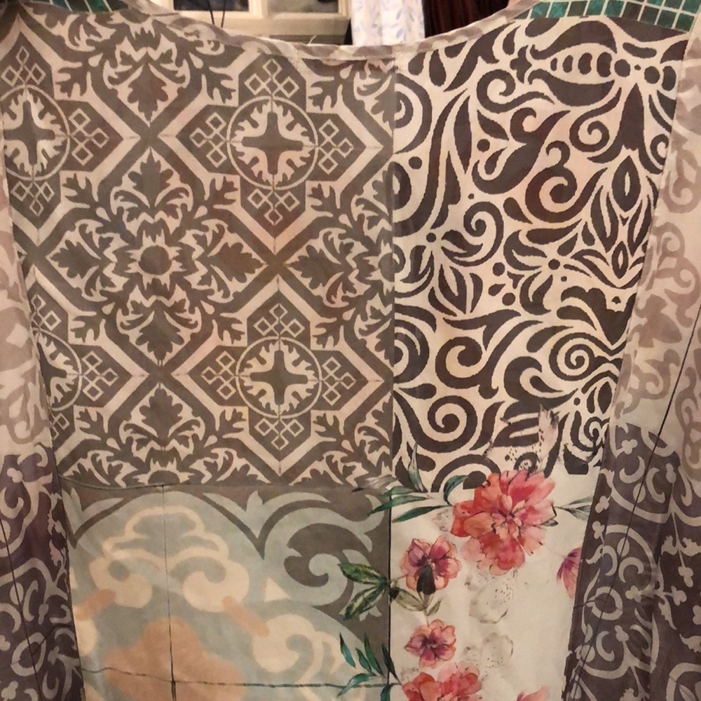 JOHNNY WAS Georgette Silk Blouse 👚 EUC sz XL - Picture 10 of 12